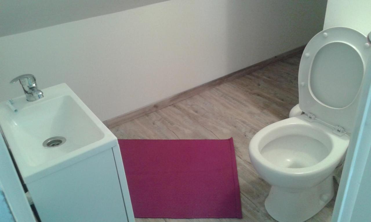 La Petite Maison Dans La Prairie Notre-Dame-du-Touchet Εξωτερικό φωτογραφία
